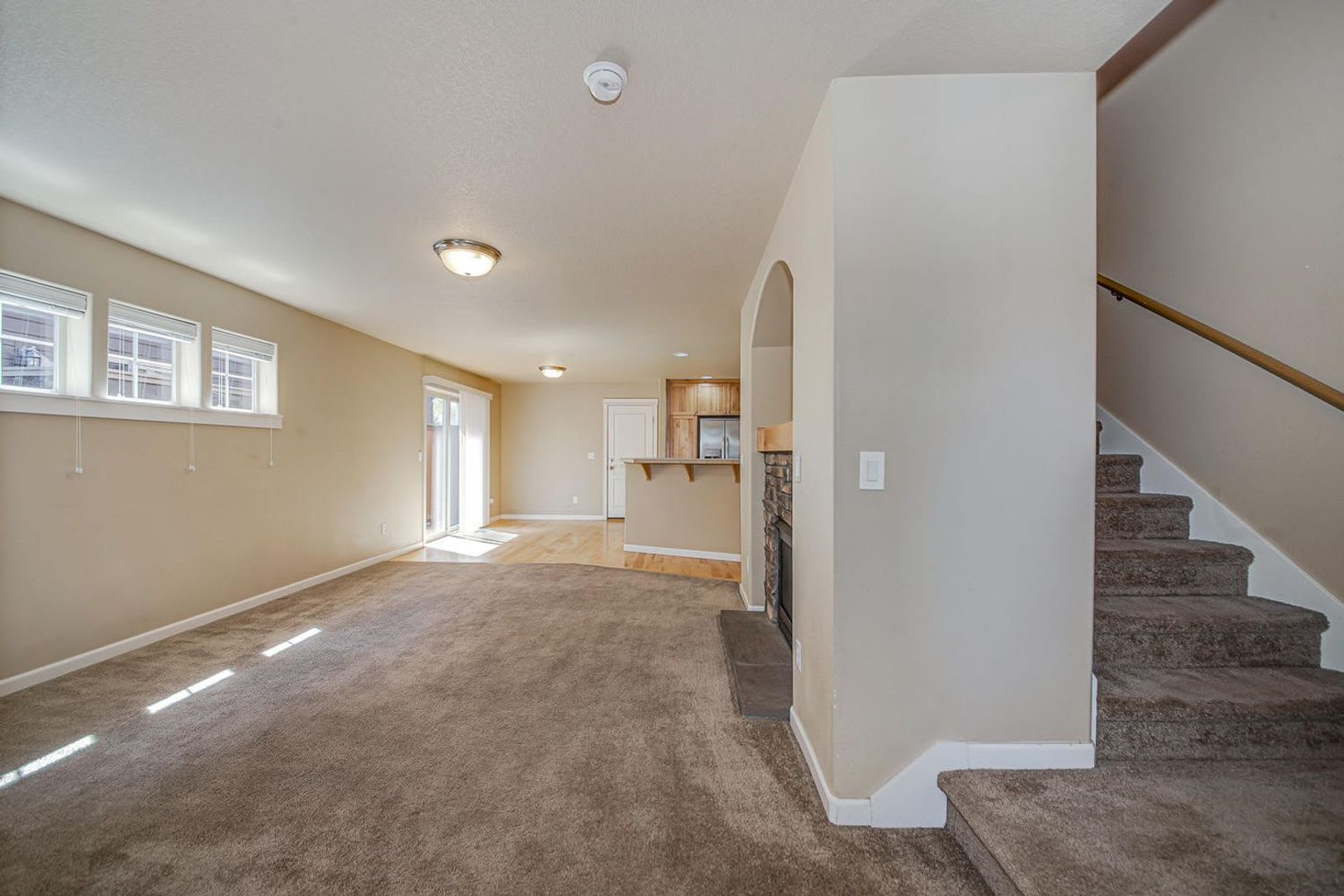 3BD/2.5BA Home with Central A/C & Fenced Yard in Bend! 20469 Brentwood Ave. – photo 5