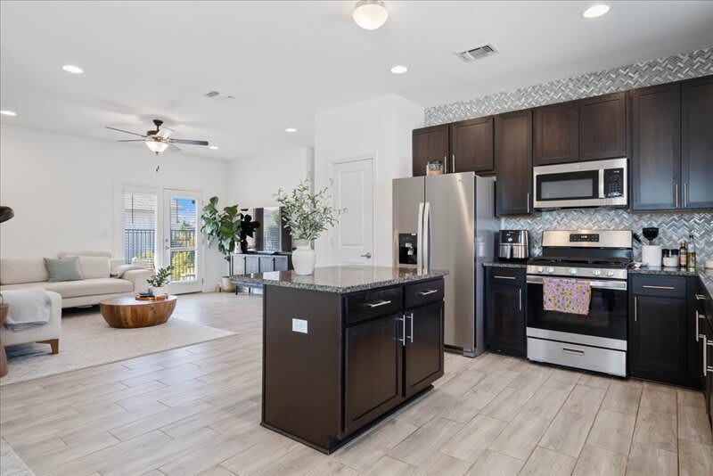 9015 Looksee Lane – photo 4