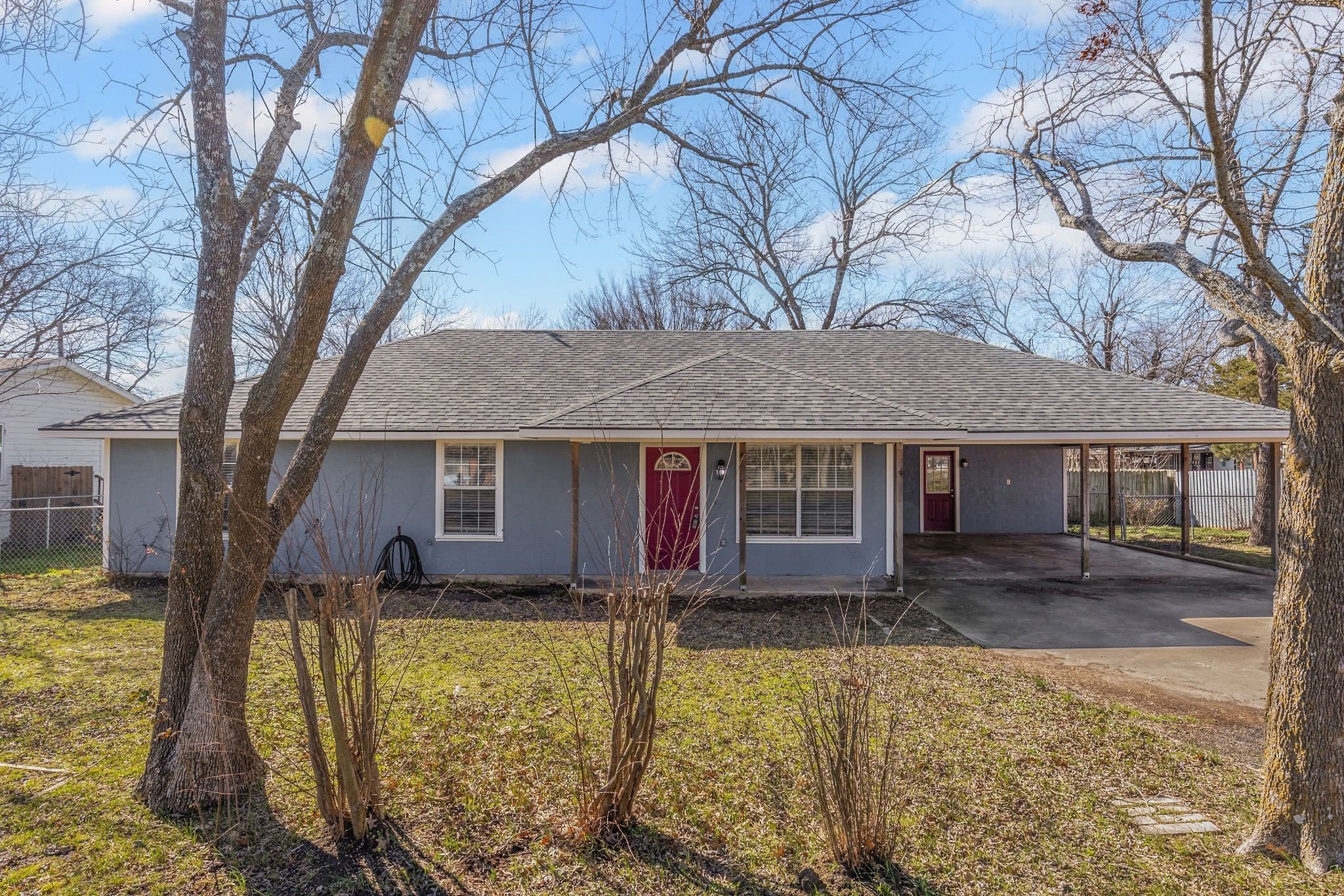 207 E Travis Street – photo 2