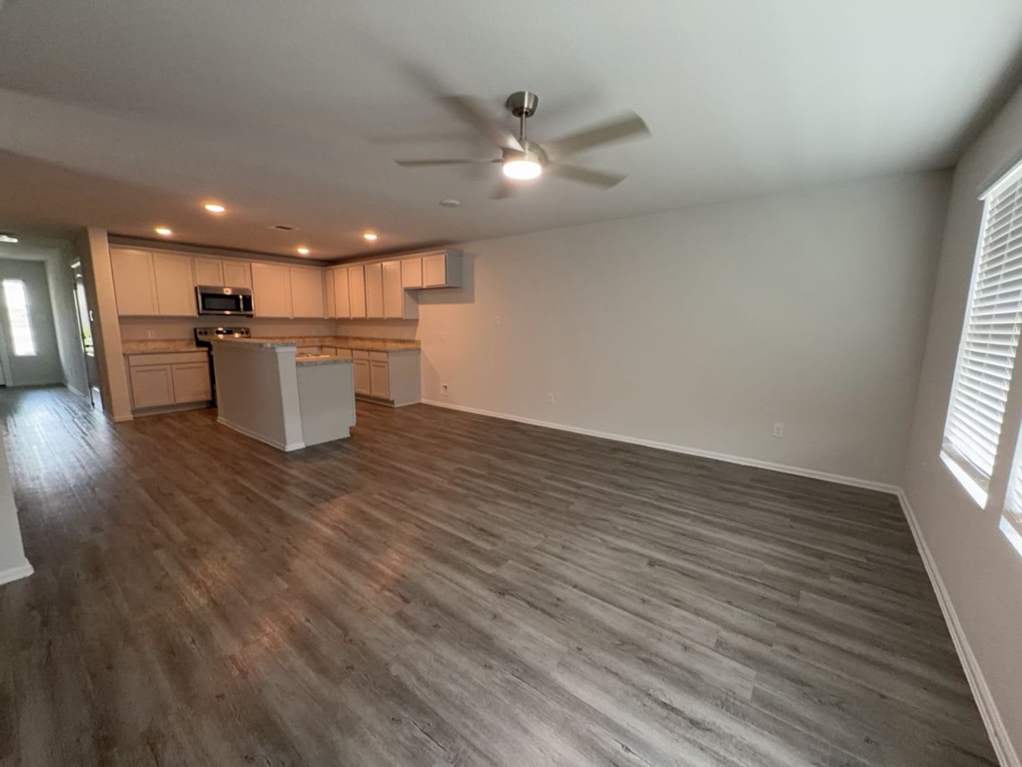 505 Hines Ave – photo 5