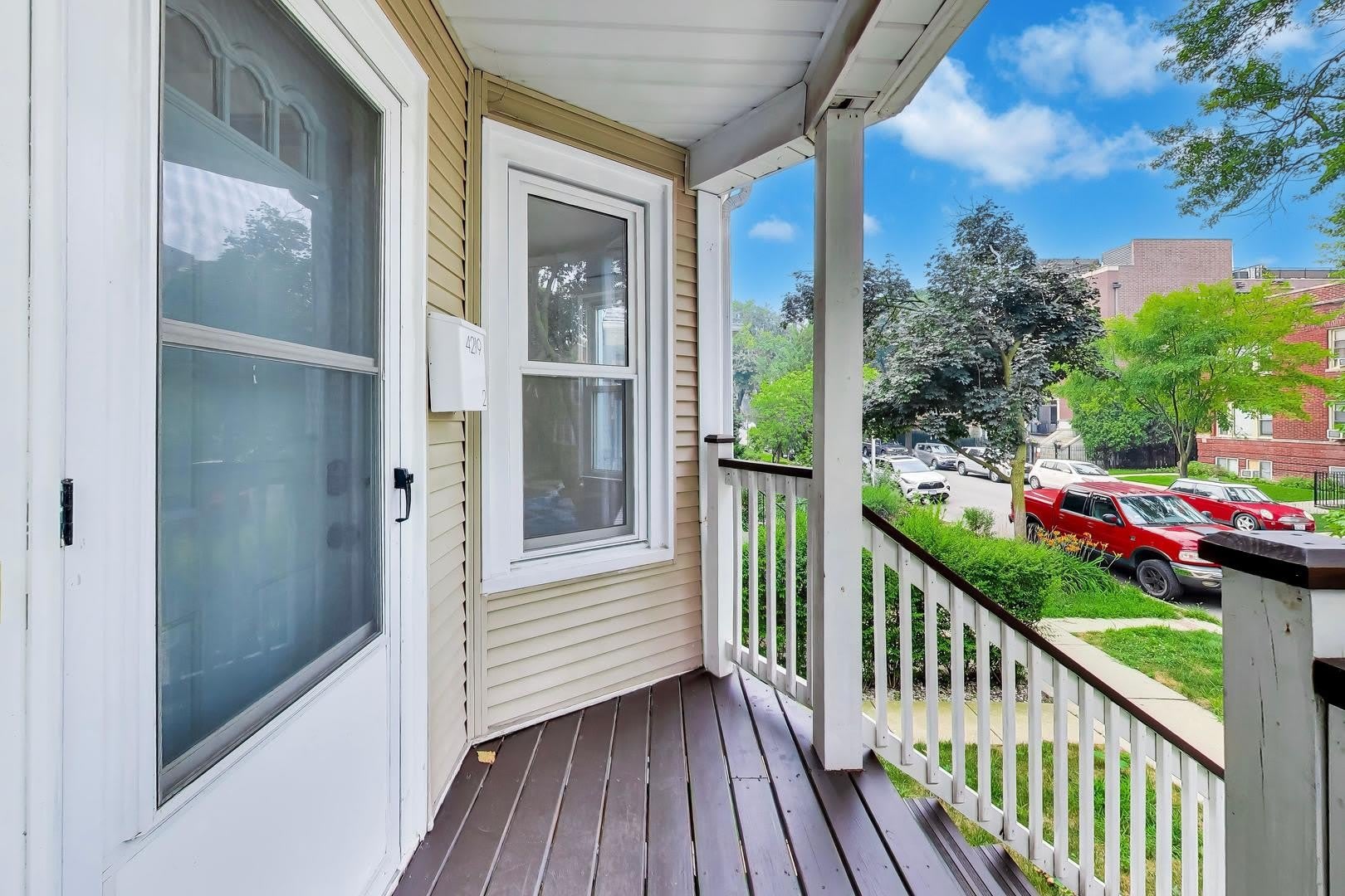 4219 N Albany Avenue – photo 4