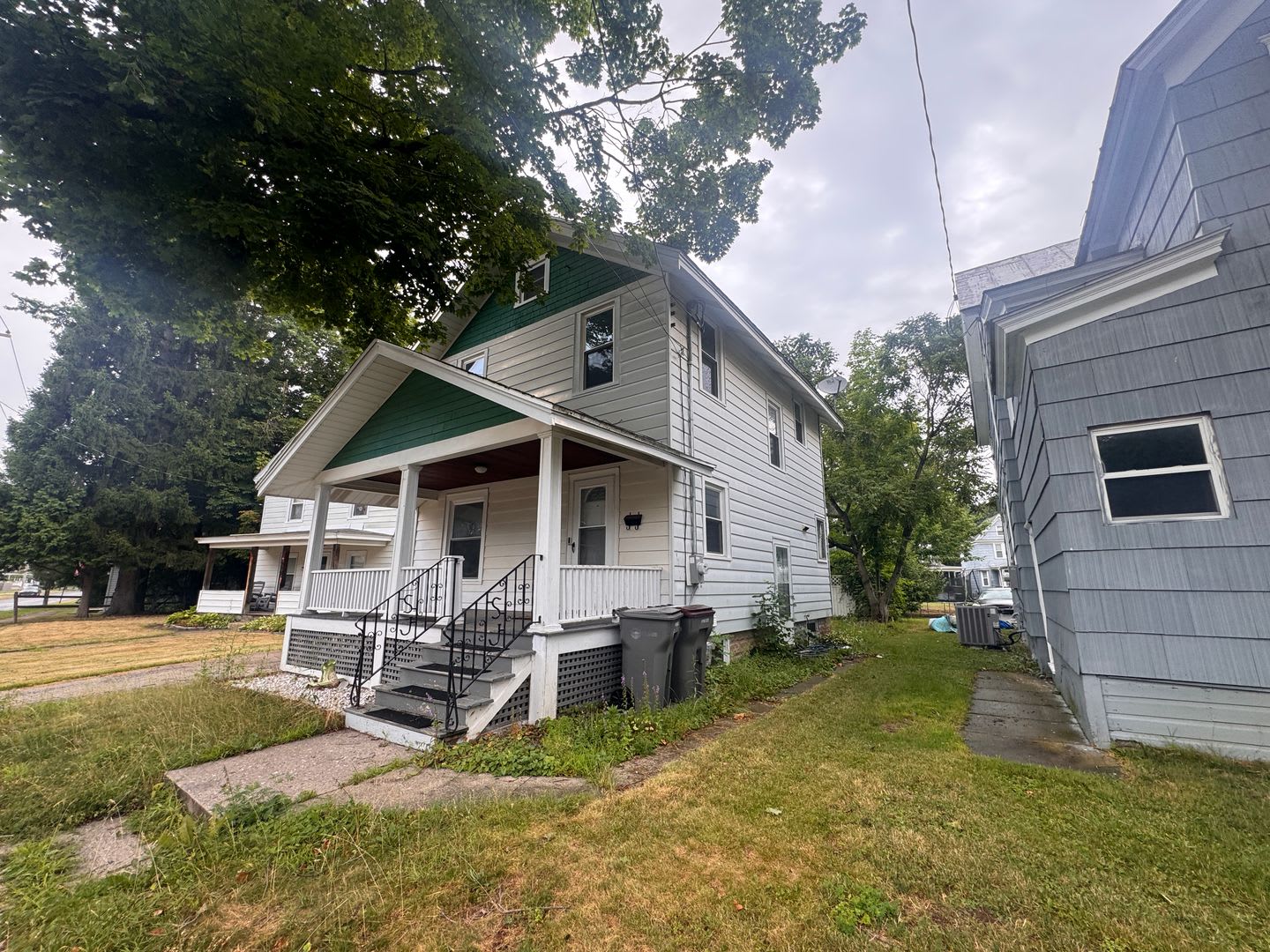 628 W Thomas St – photo 1