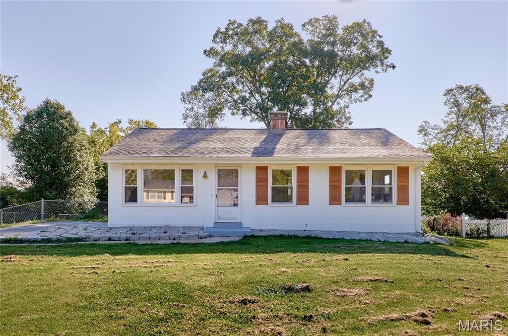228 Newton Place – photo 1