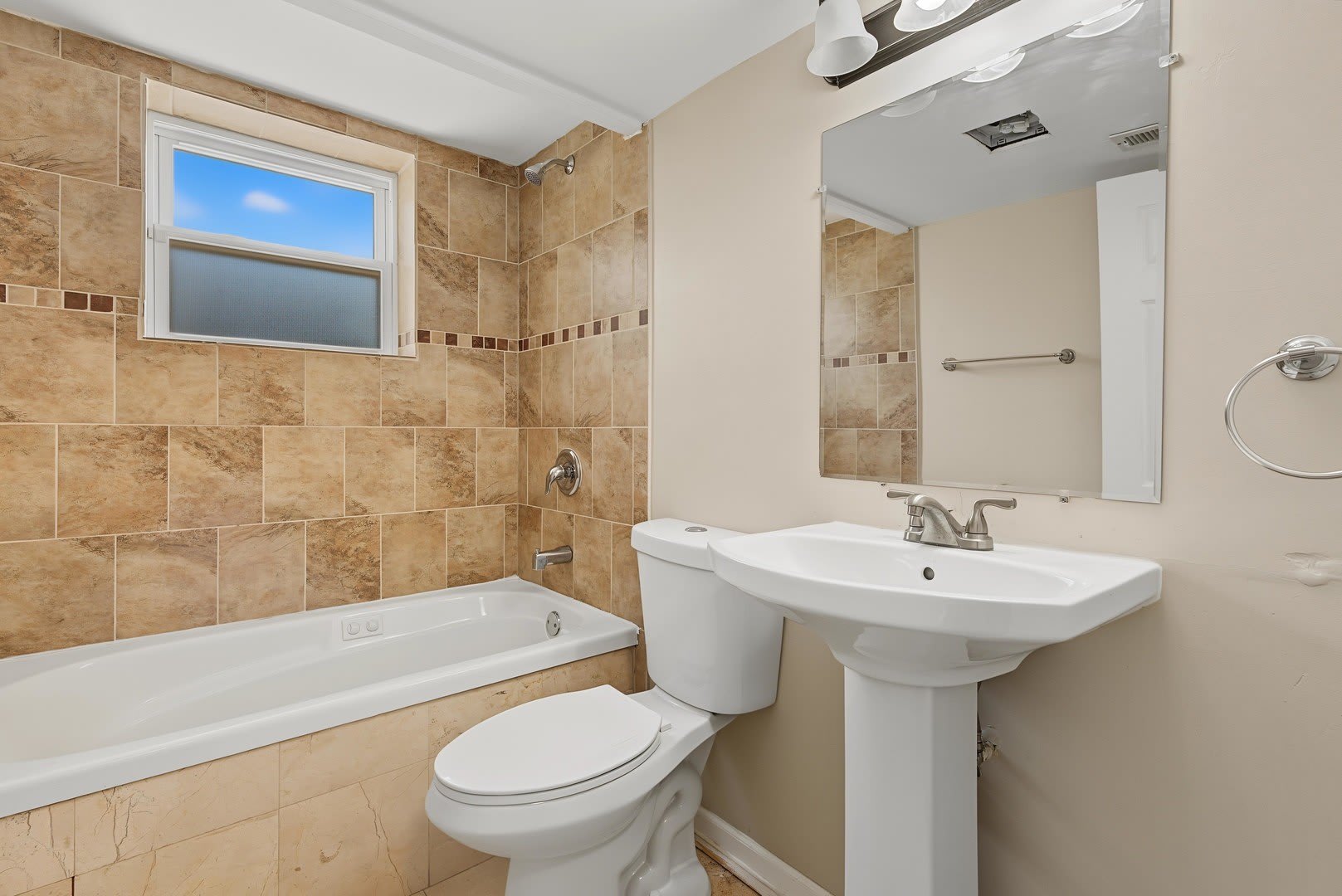 2826 186th Street – photo 2