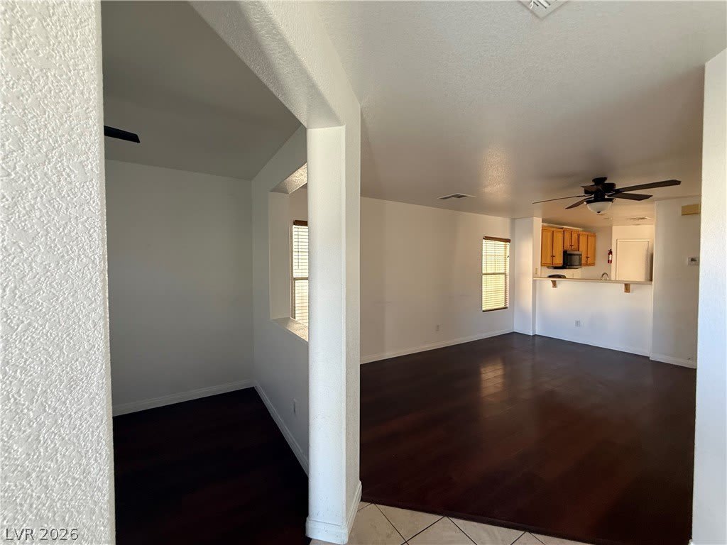 4927 Volcanic Rock Lane – photo 2