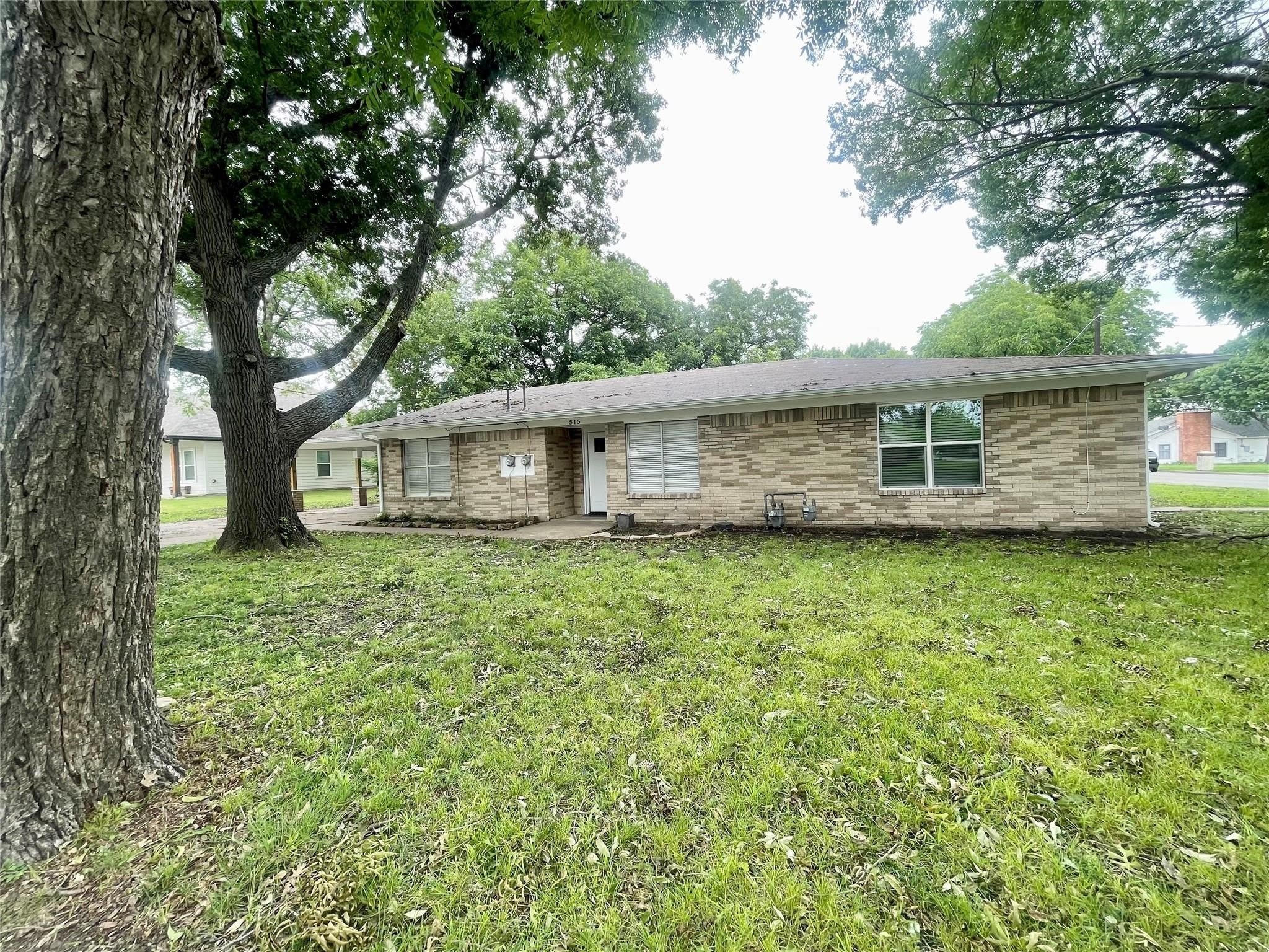 515 Maple Street – photo 1