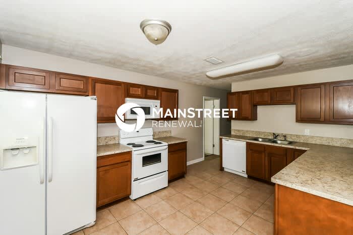 6505 Parvin Drive – photo 5