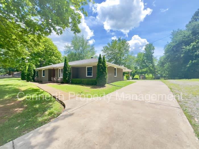 2880 Trough Springs Road – photo 5