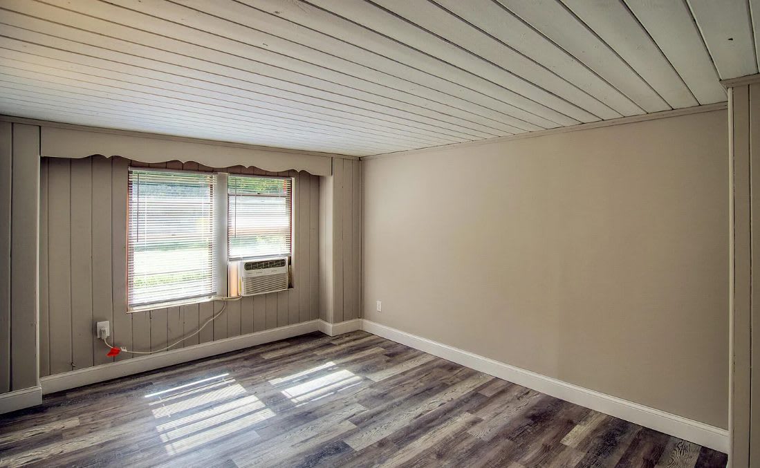 9924 Sunset Dr – photo 5