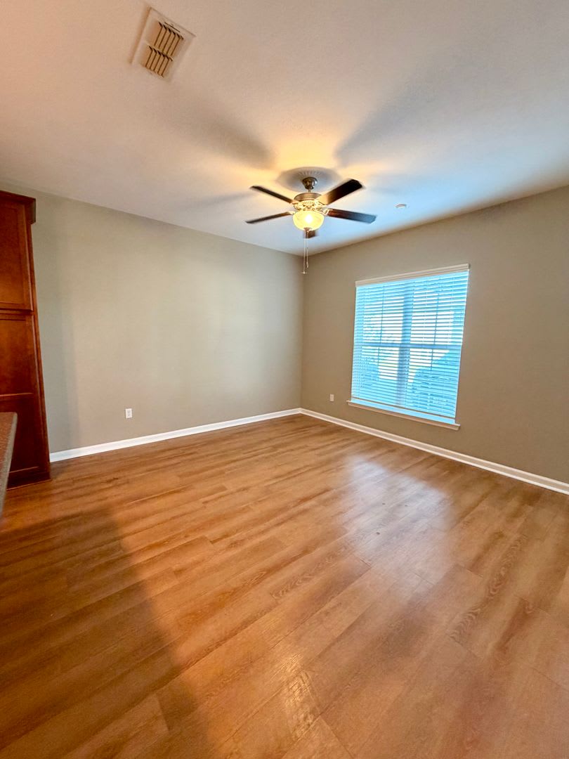 Modern 3/3 Condo – photo 5