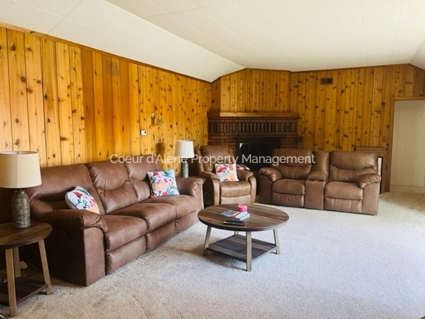 3 bed, 2 bath house near Hayden Lake Country Club – photo 3