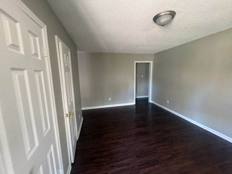 3464 Point Pleasant Ave – photo 4