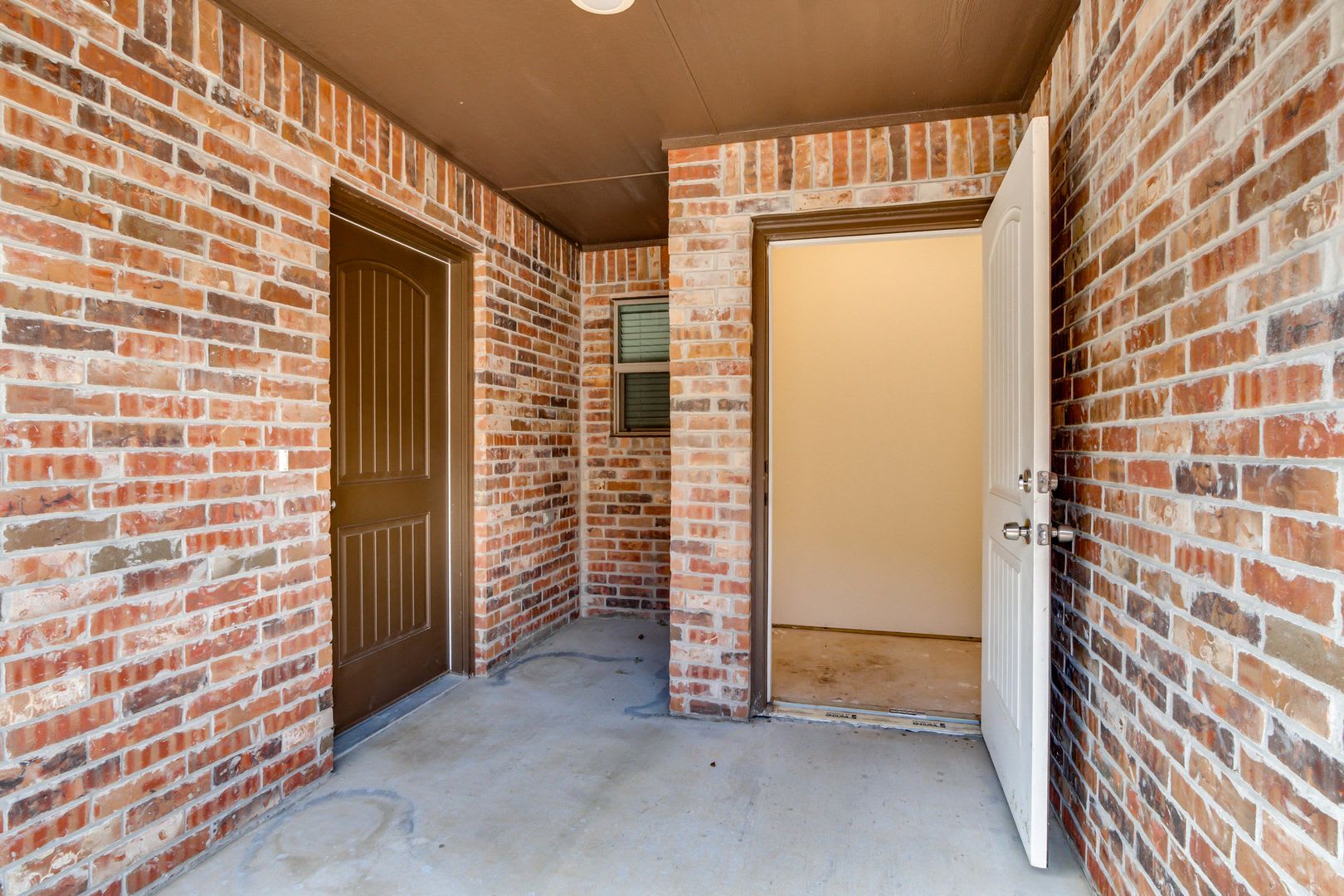3 Bedroom 2 Bath 2 Car Garage Edmond Schools – photo 4