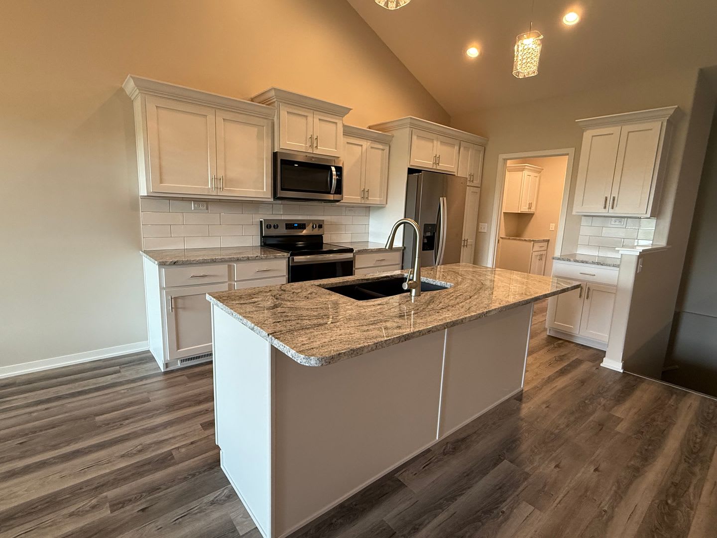 Brand New 3 bedroom/3 bathroom ranch townhome in Waverly – photo 3