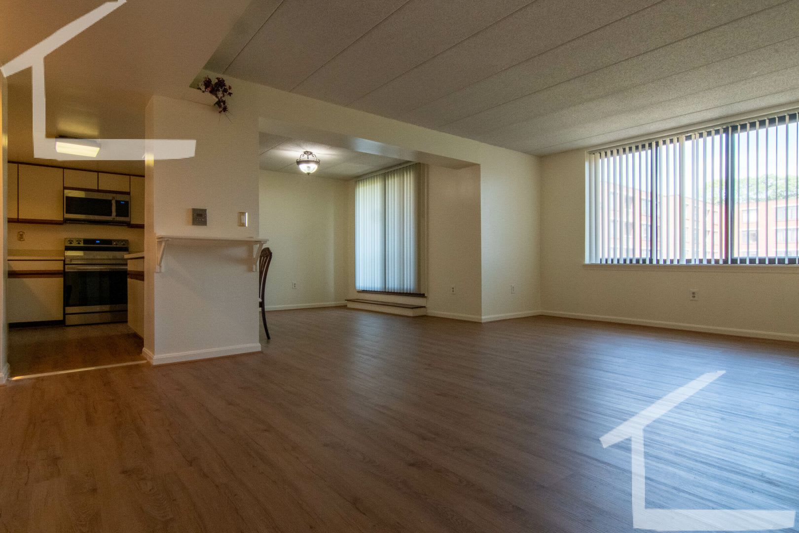 Huge 2 bed in Allston – photo 5