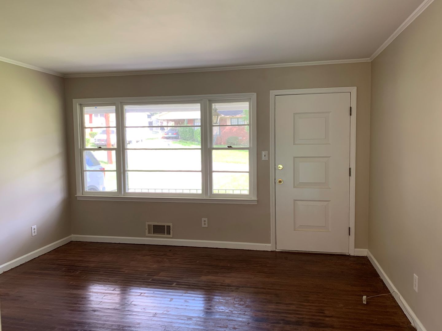 Super Cute All Brick Home in East Macon – photo 2
