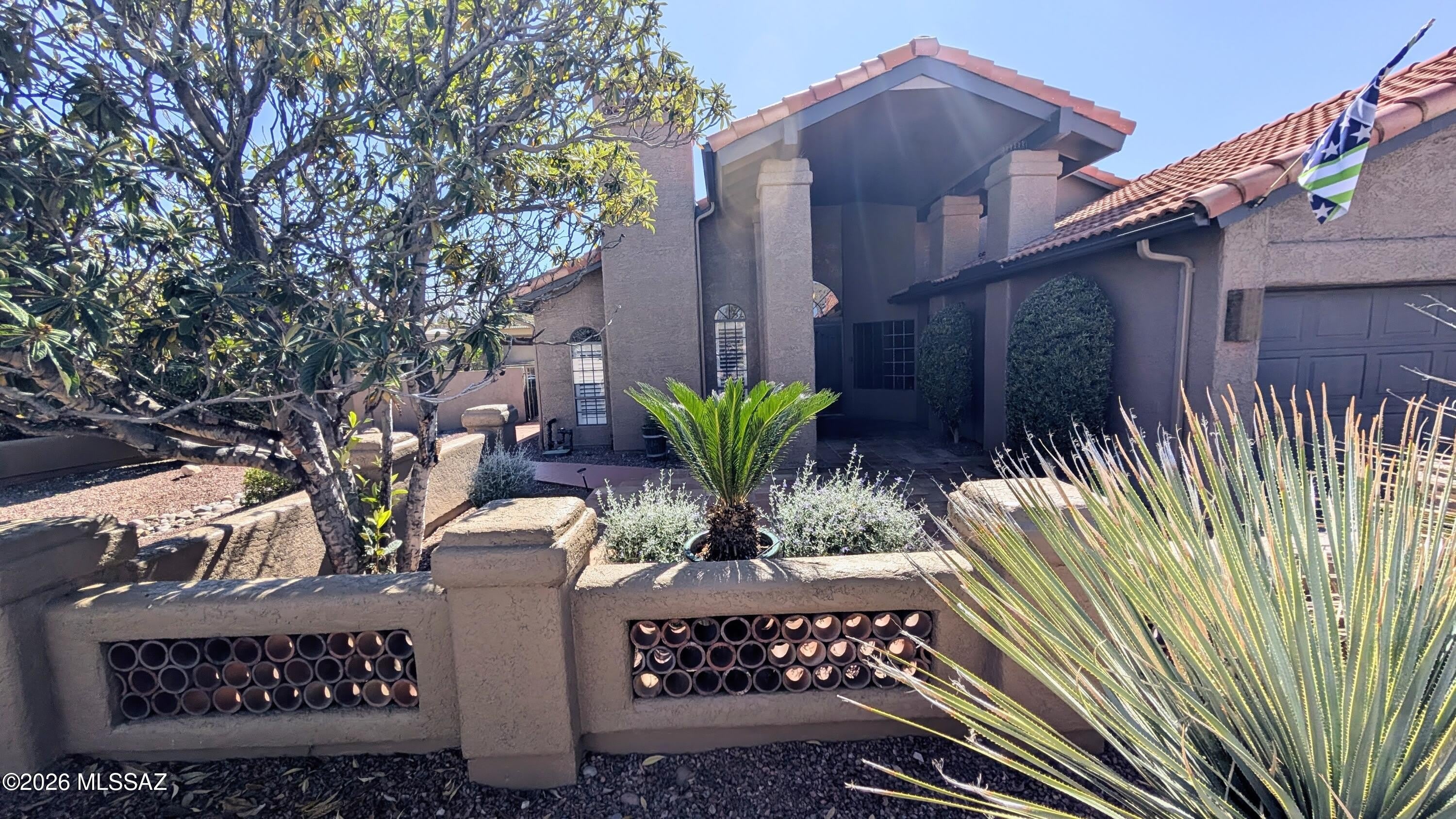 64275 E Orangewood Lane – photo 2