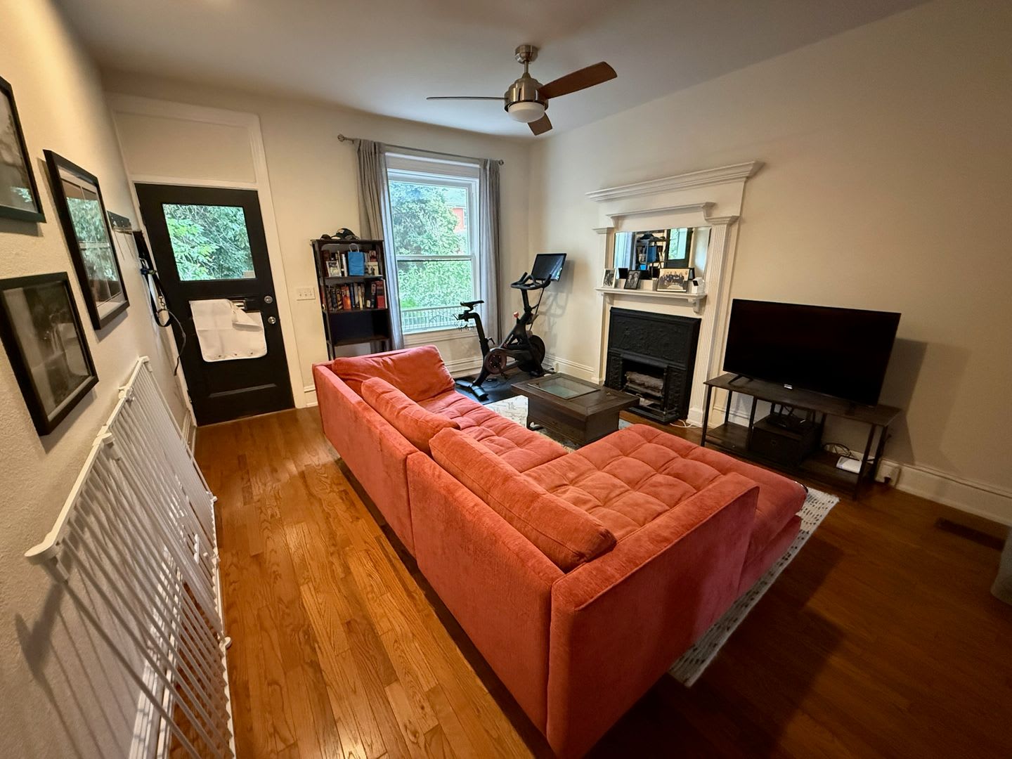 Price Lowered! 2 Bed / 2 Bath Townhome – photo 4
