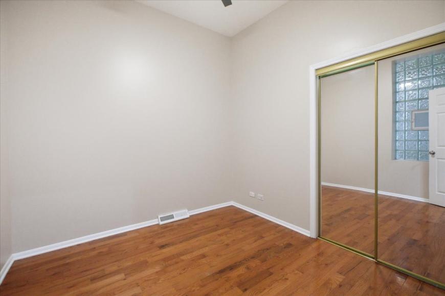 1609 N. Wood St. – photo 4