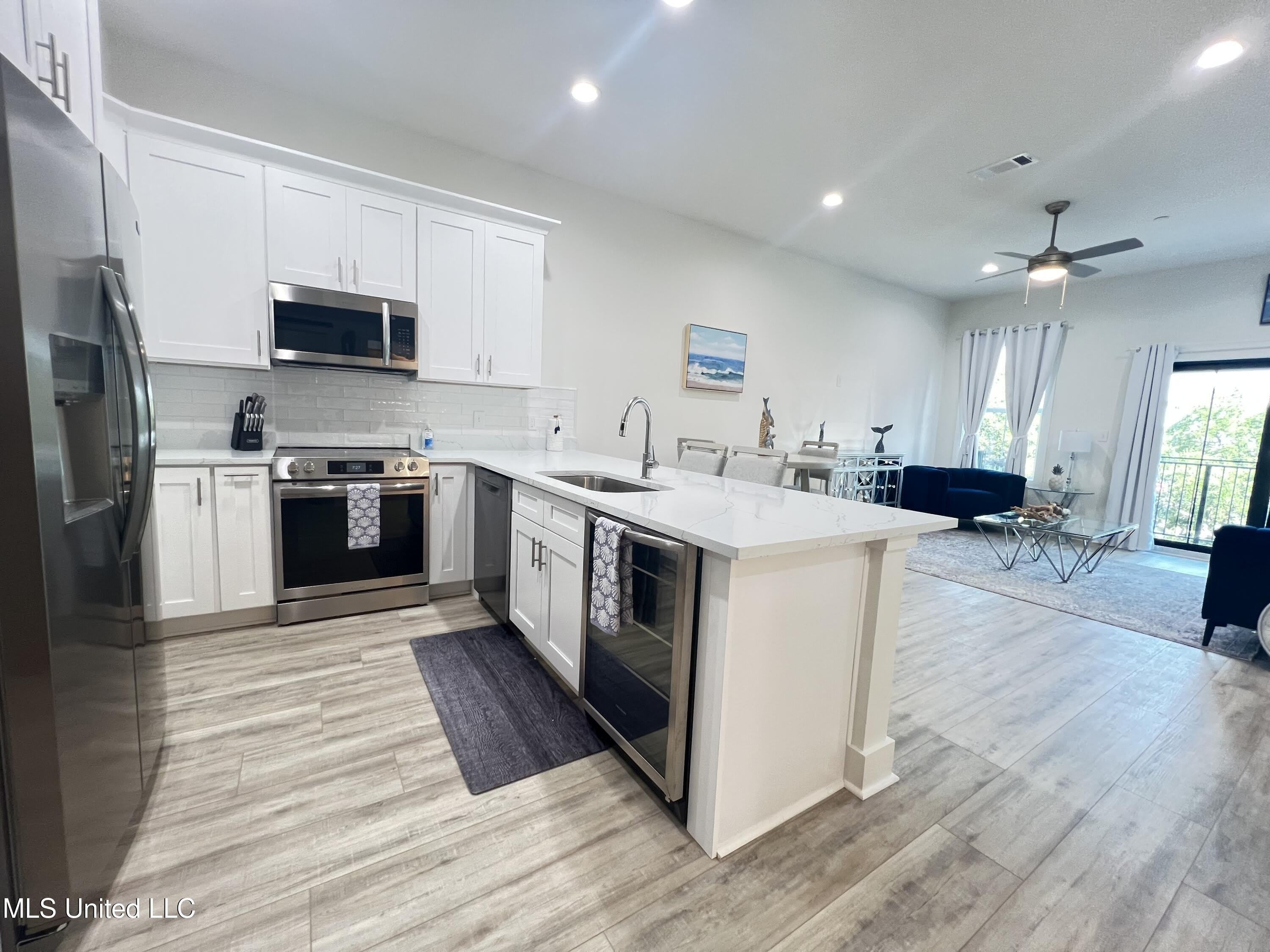 124 Court Street – photo 3