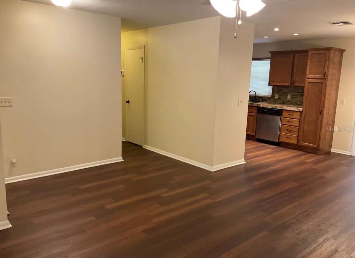 2102 MONTANA Street – photo 2