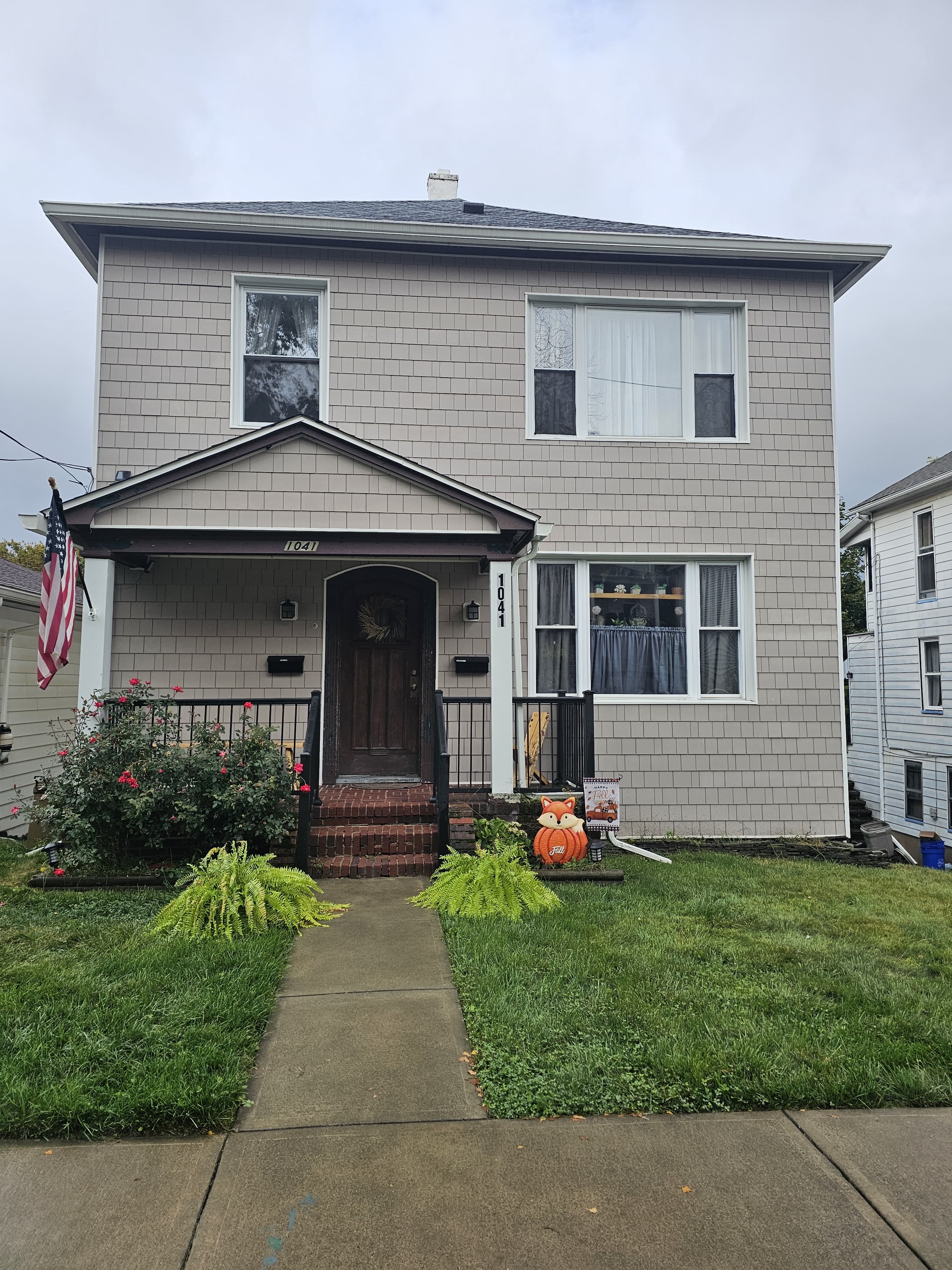 1041 North Webster Avenue – photo 1