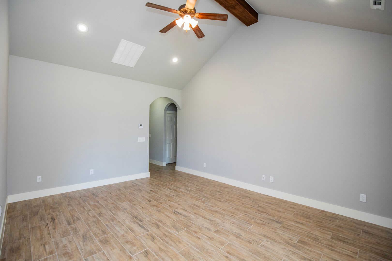 ***214 Alder Street*** – photo 4