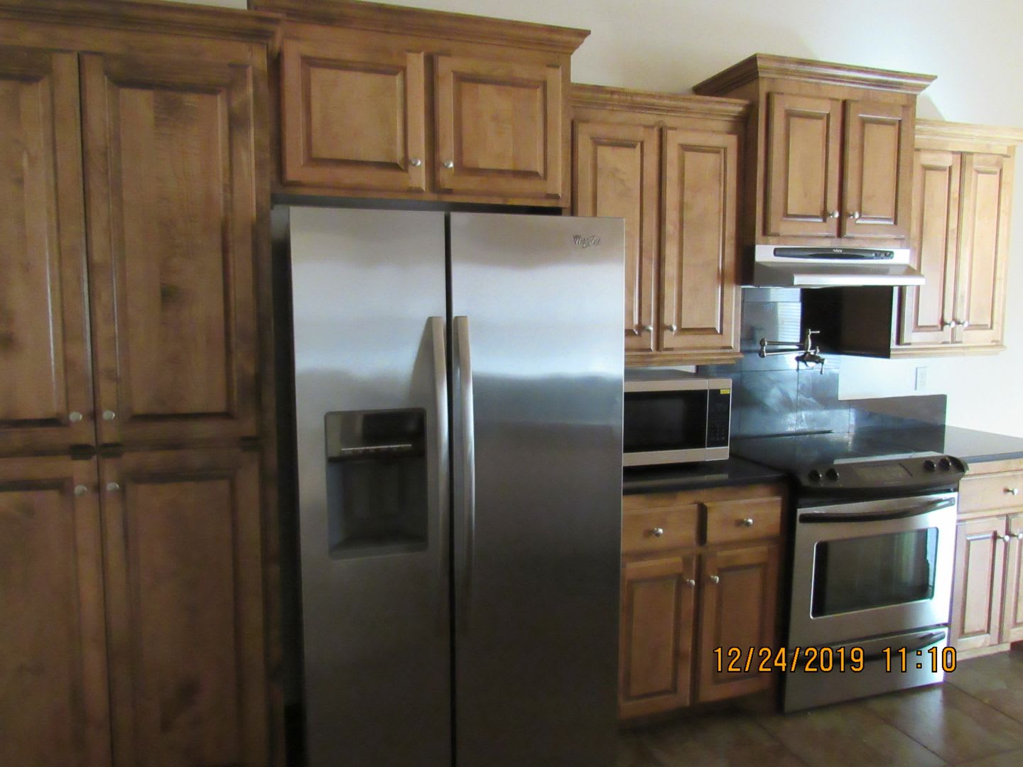 Fantastic Condo located close to Ft. Sill, Shopping and Restaurants Handicap Accessible! No Pet Home! – photo 4