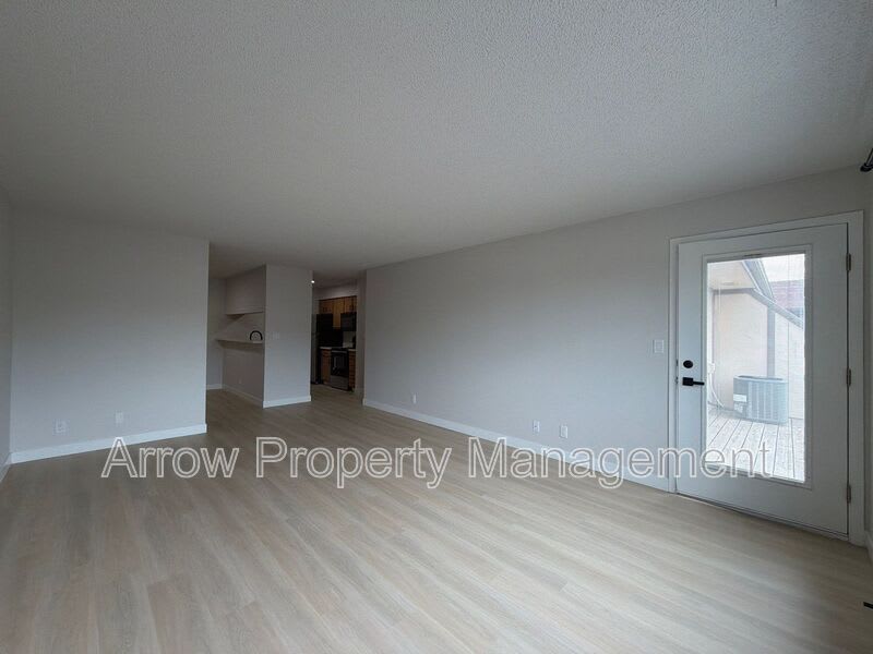 2384 North 44th Street – photo 4