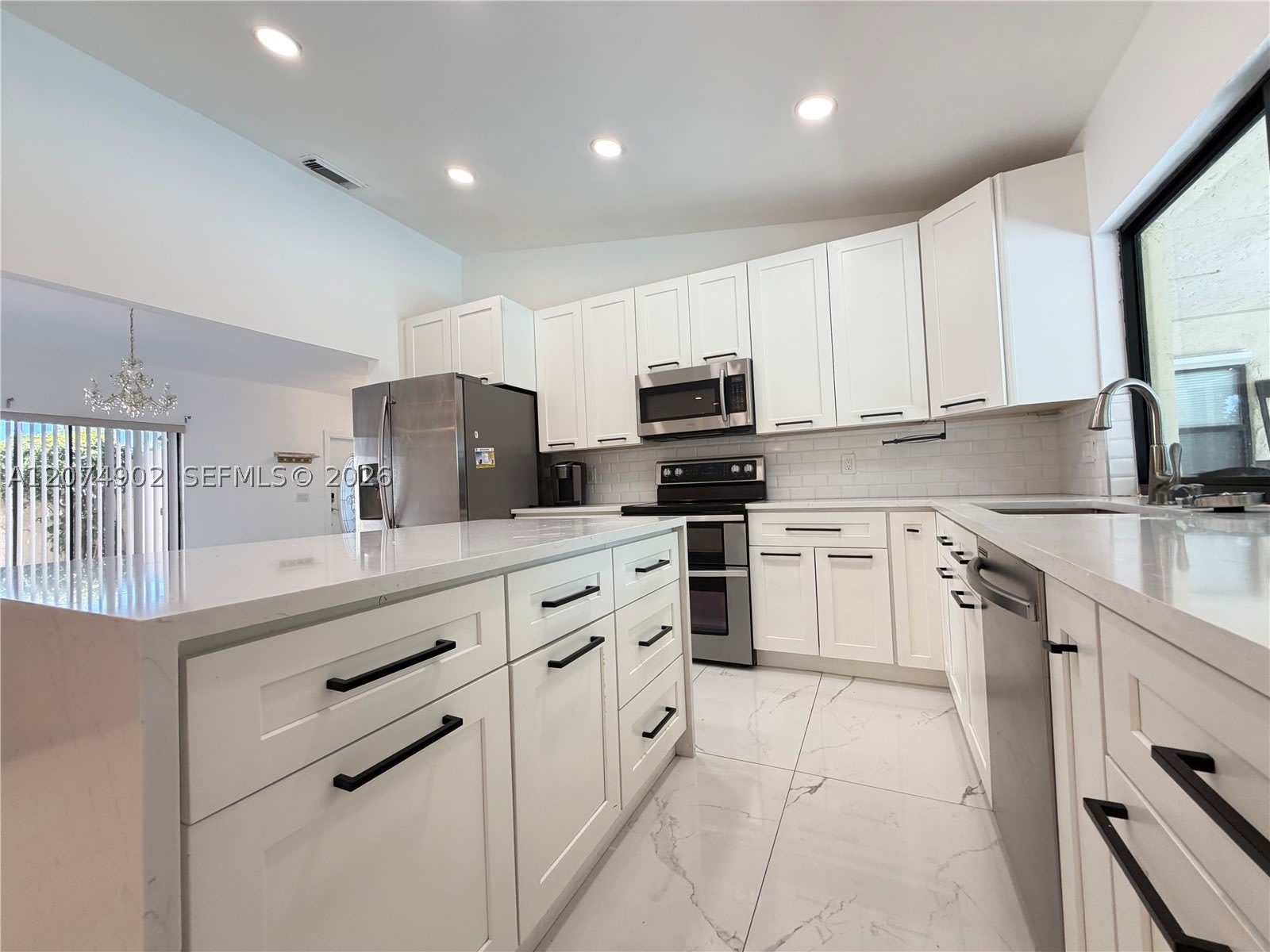 20888 Sugarloaf Ln – photo 4