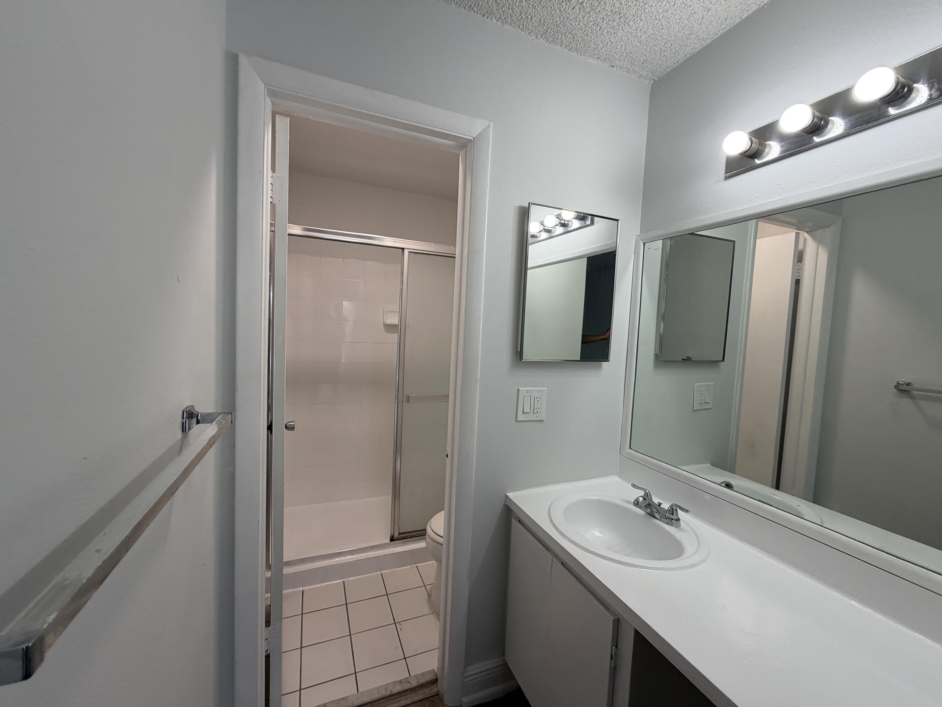 4419 TREEHOUSE Lane – photo 4