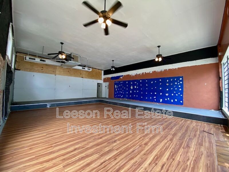 440 Olive St. – photo 2