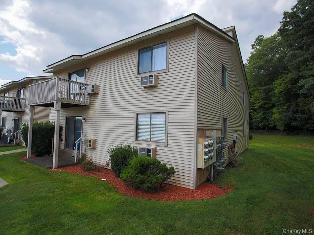 226 Concord Lane – photo 2