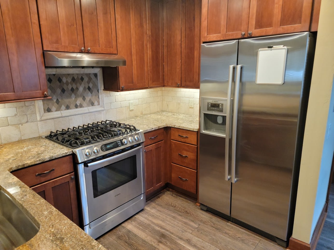 631 East Croy Street – photo 4