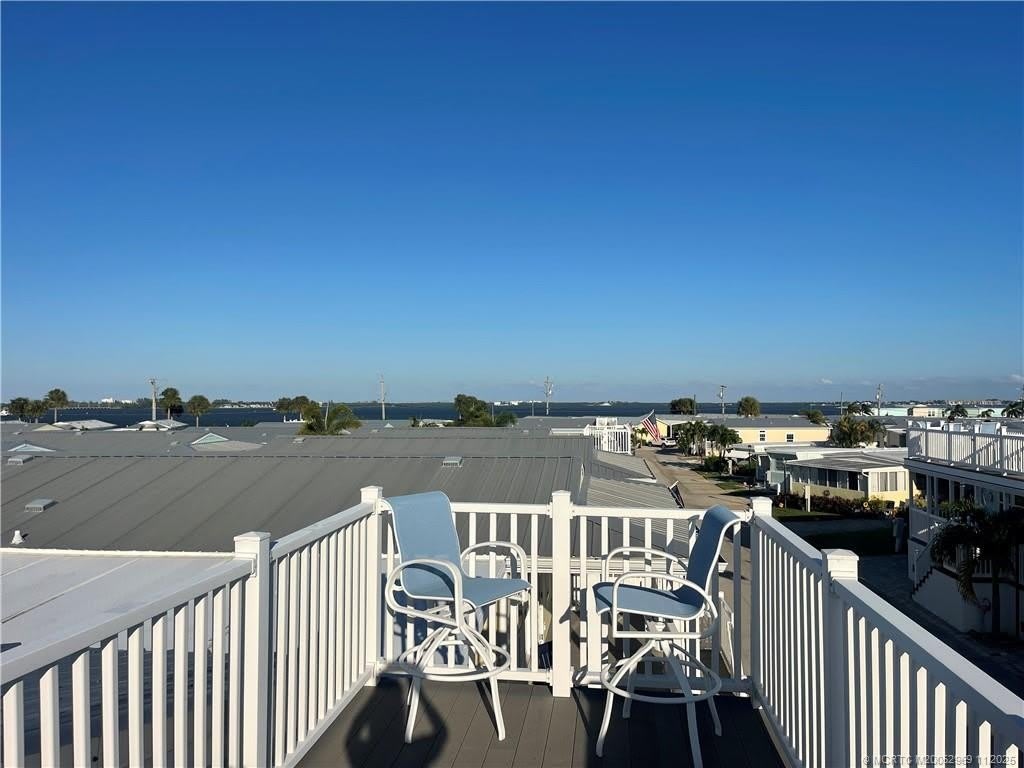 118 NE Bay Drive – photo 5