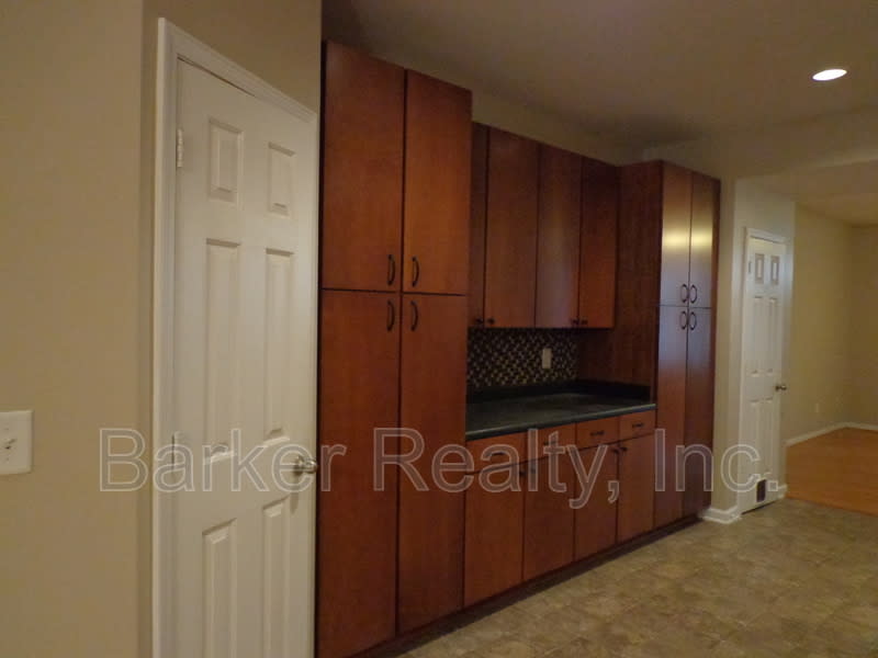 3018 Freeport Dr – photo 5