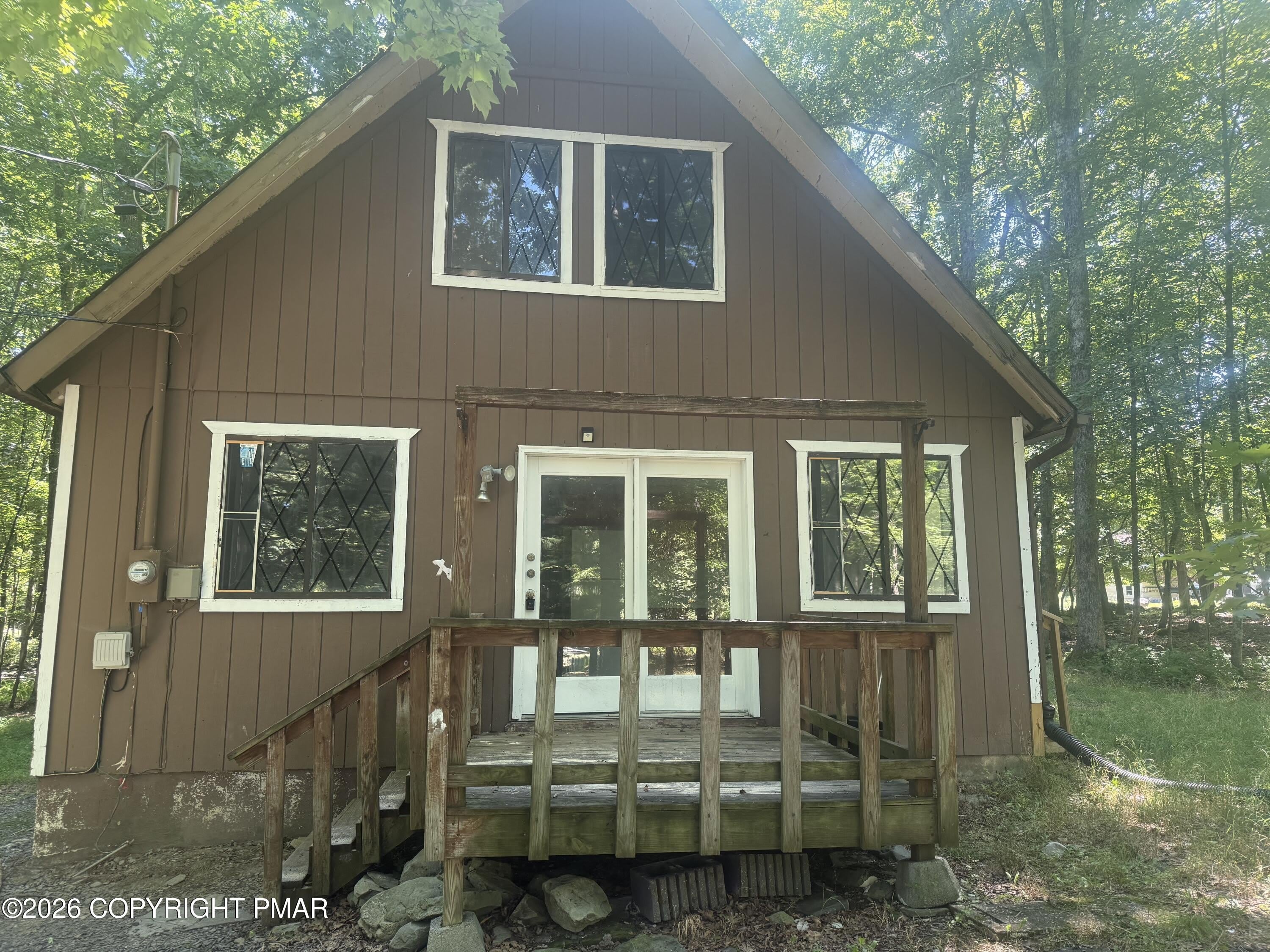 2111 Spring Drive – photo 4