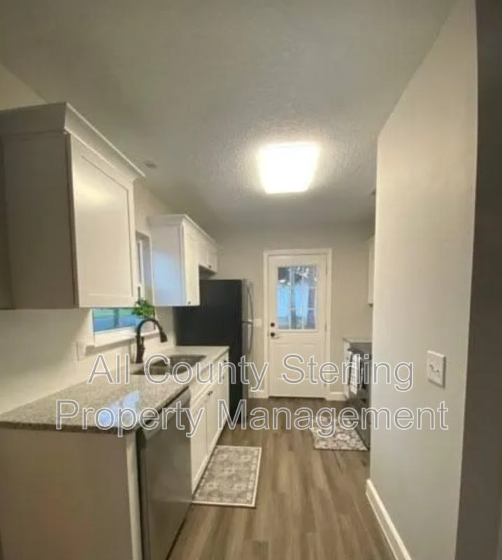 20 SW 5th Street – photo 5