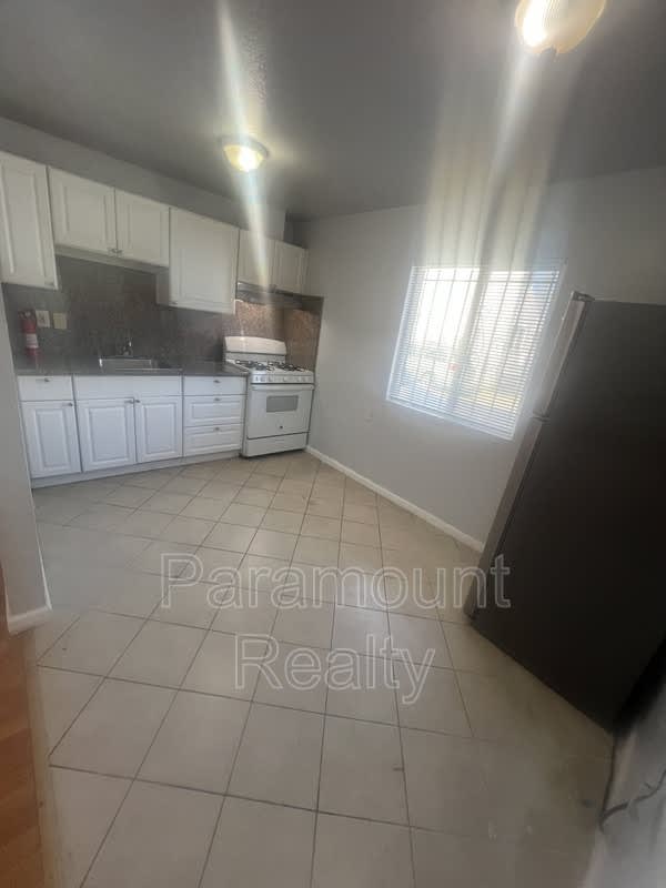 1321 Filmore St – photo 4