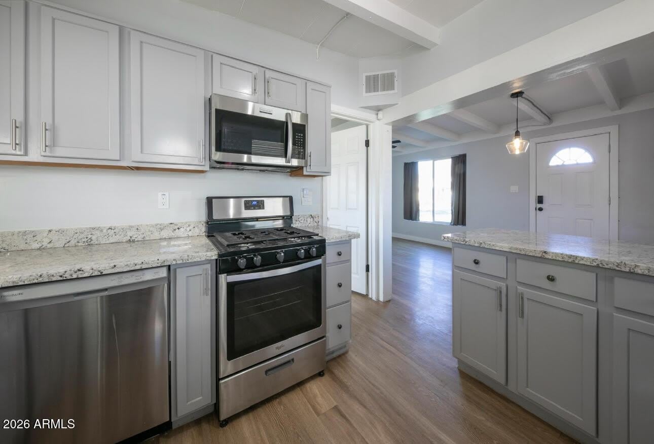 2205 W Cambridge Avenue – photo 4