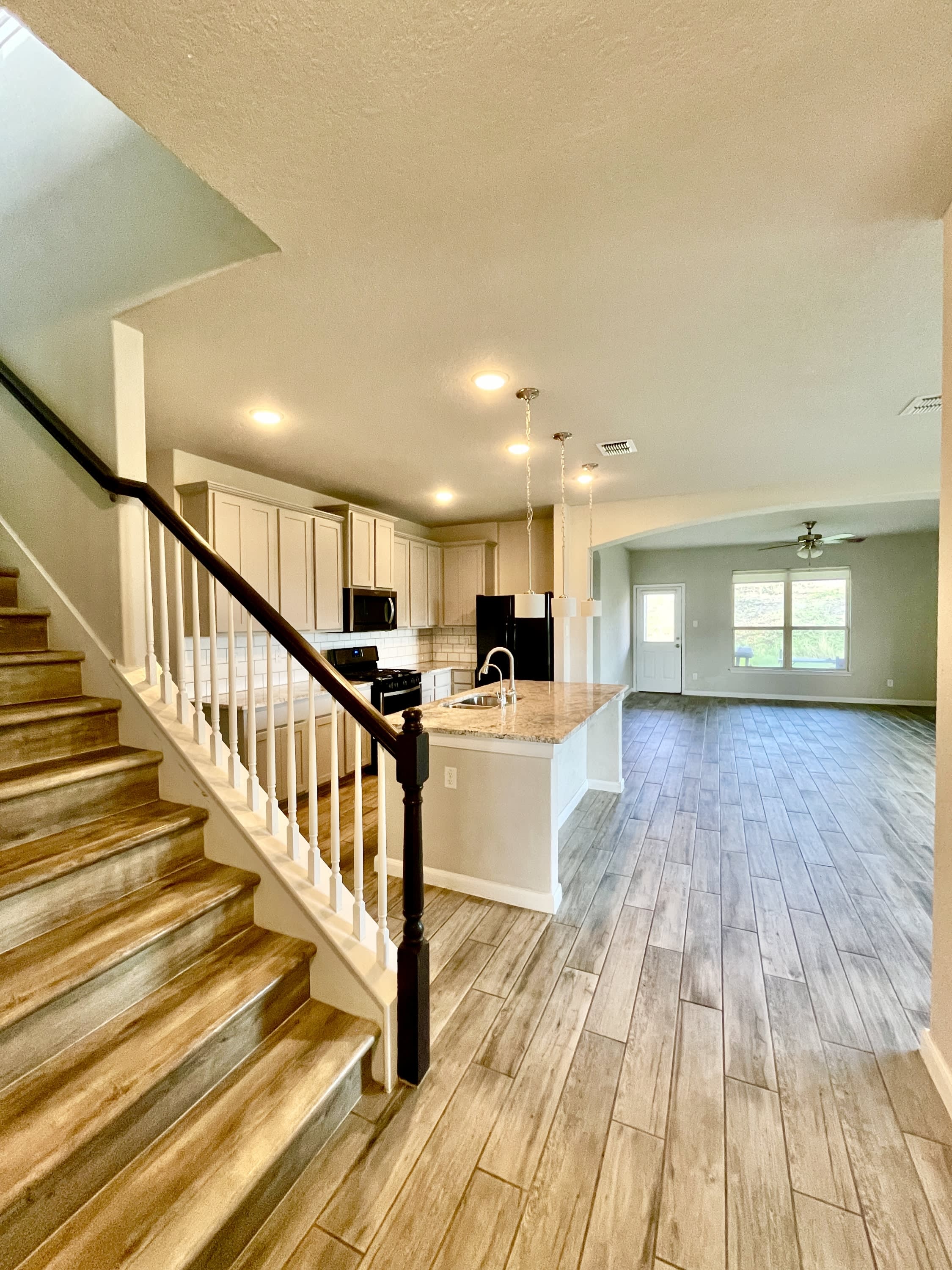 15306 Comanche Grove – photo 3