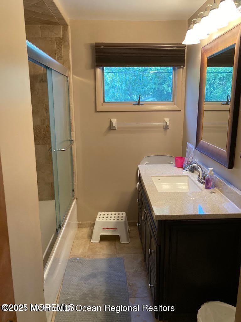2 Lloyd Place – photo 3
