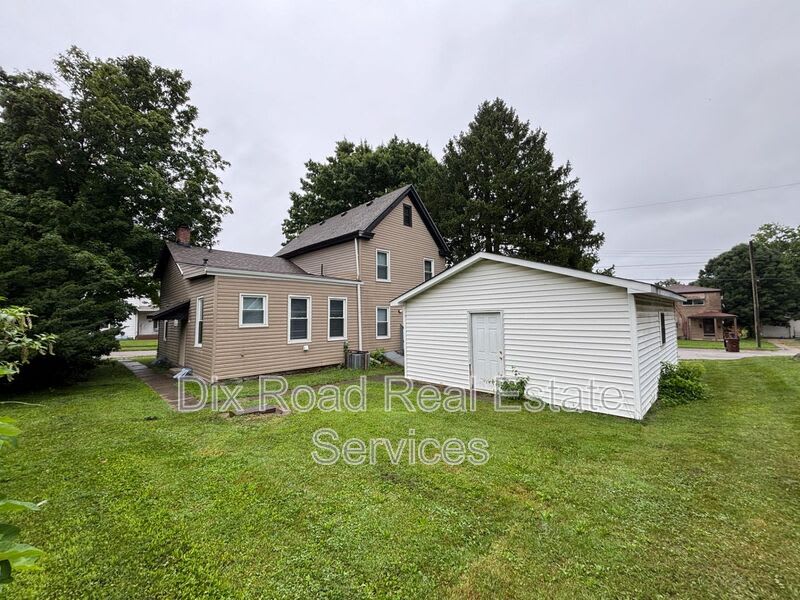 1581 Madison Avenue – photo 3