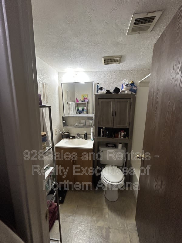 1200 Riordan Ranch Rd – photo 1