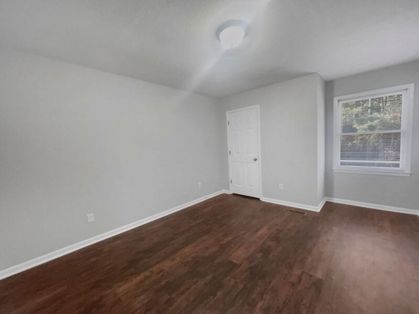 3414 Kensington Ct – photo 3