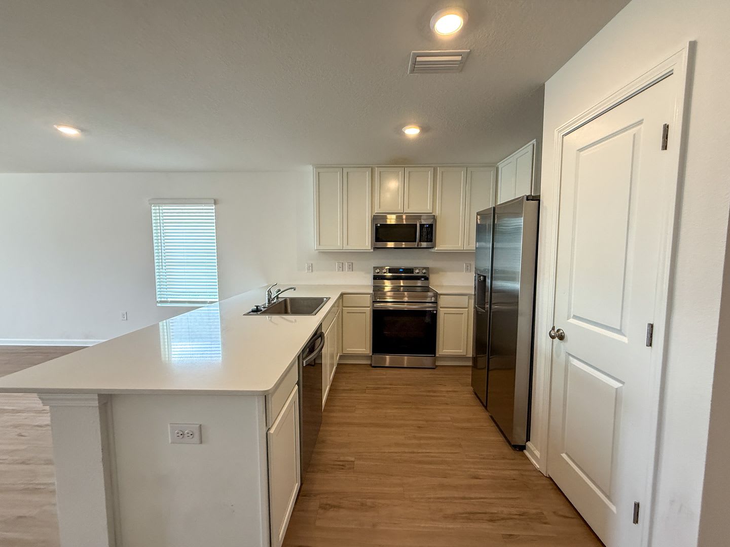 3 bedroom 2 bath home in Mallard Landing off Gulf Beach Hwy! – photo 3