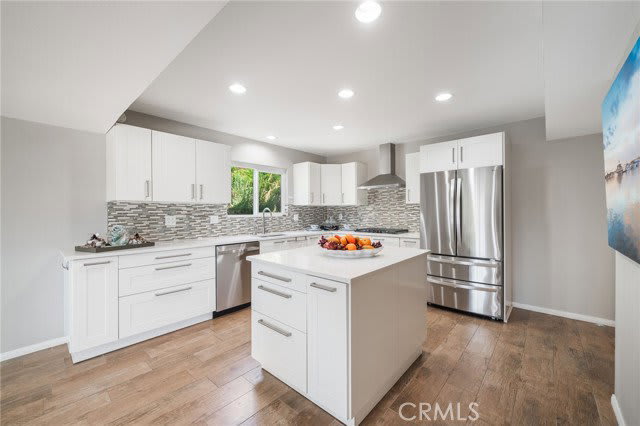 25262 Brigantine Drive – photo 2