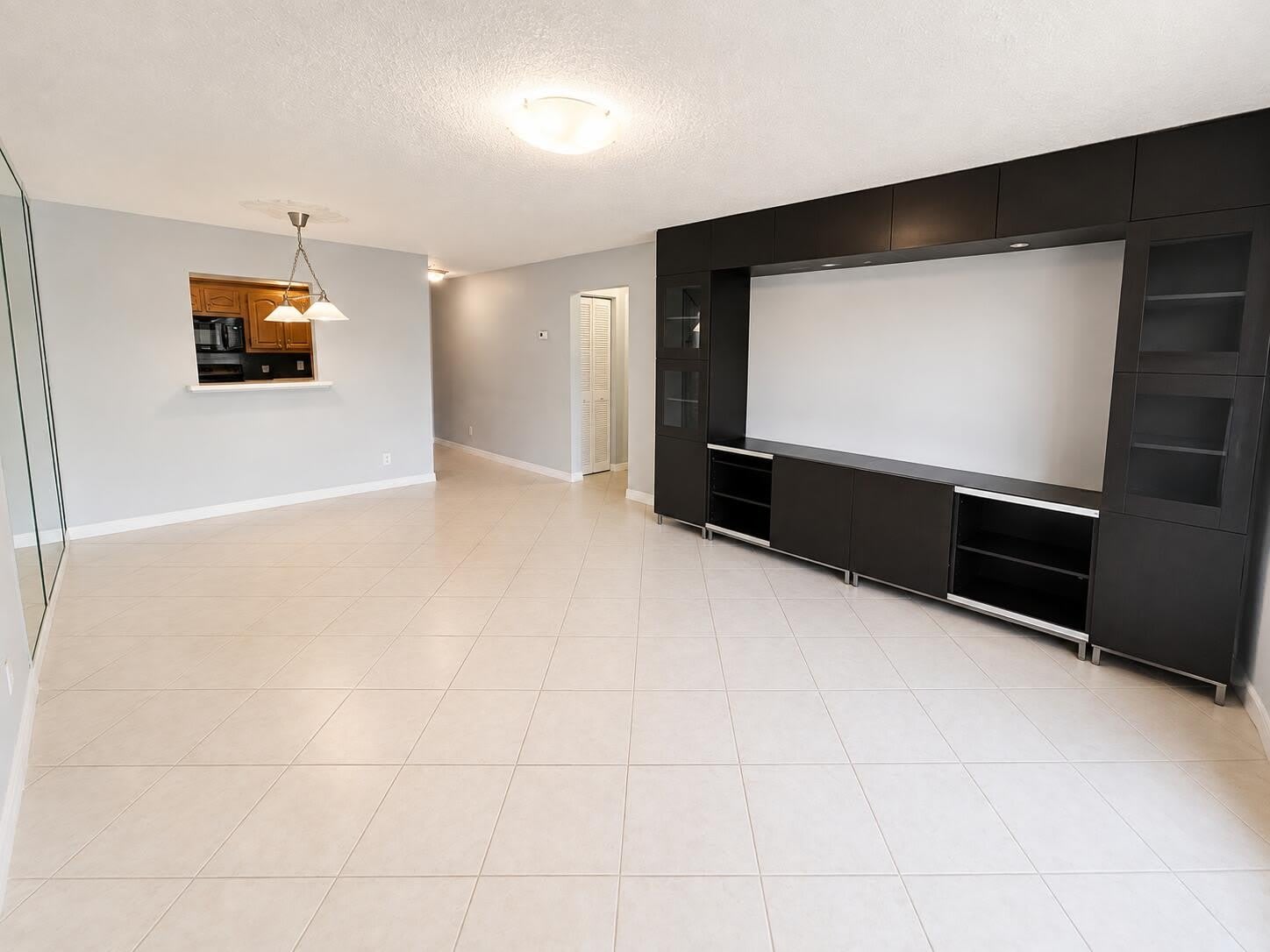4116 NW 88TH Avenue – photo 4