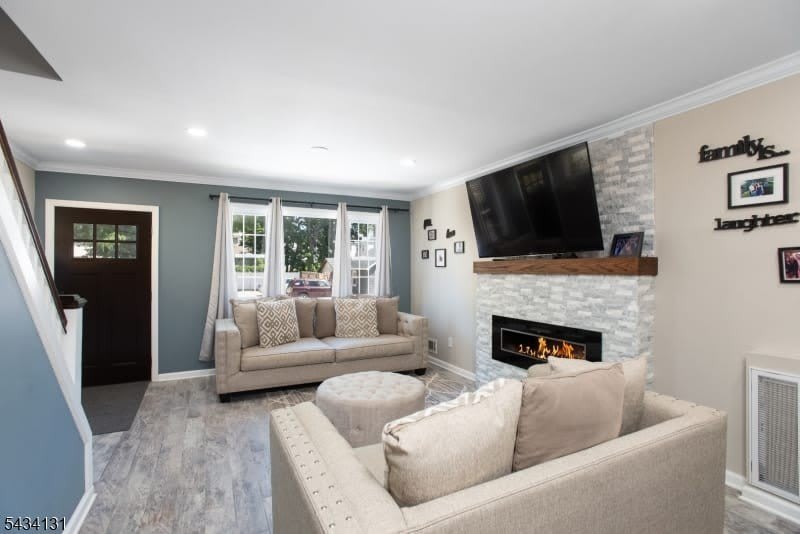 138 Jerome Pl – photo 5
