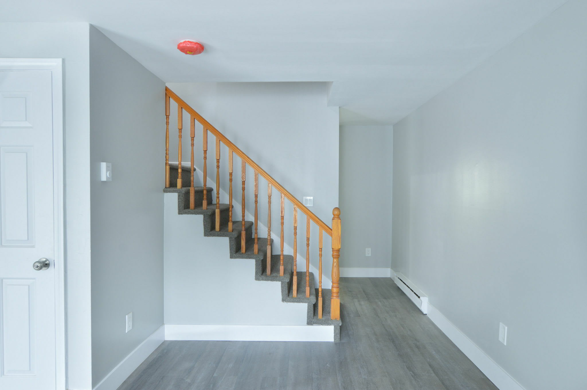 1049 Pleasant Street – photo 2